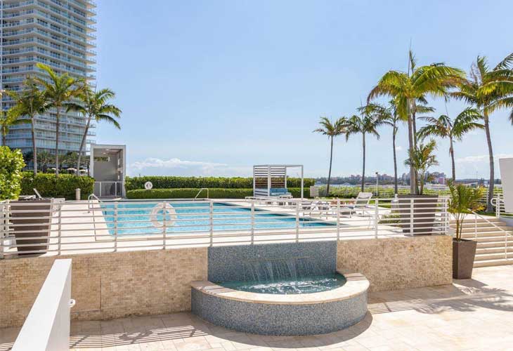 Bentley Bay | Miami Beach Condo Sales & Rentals